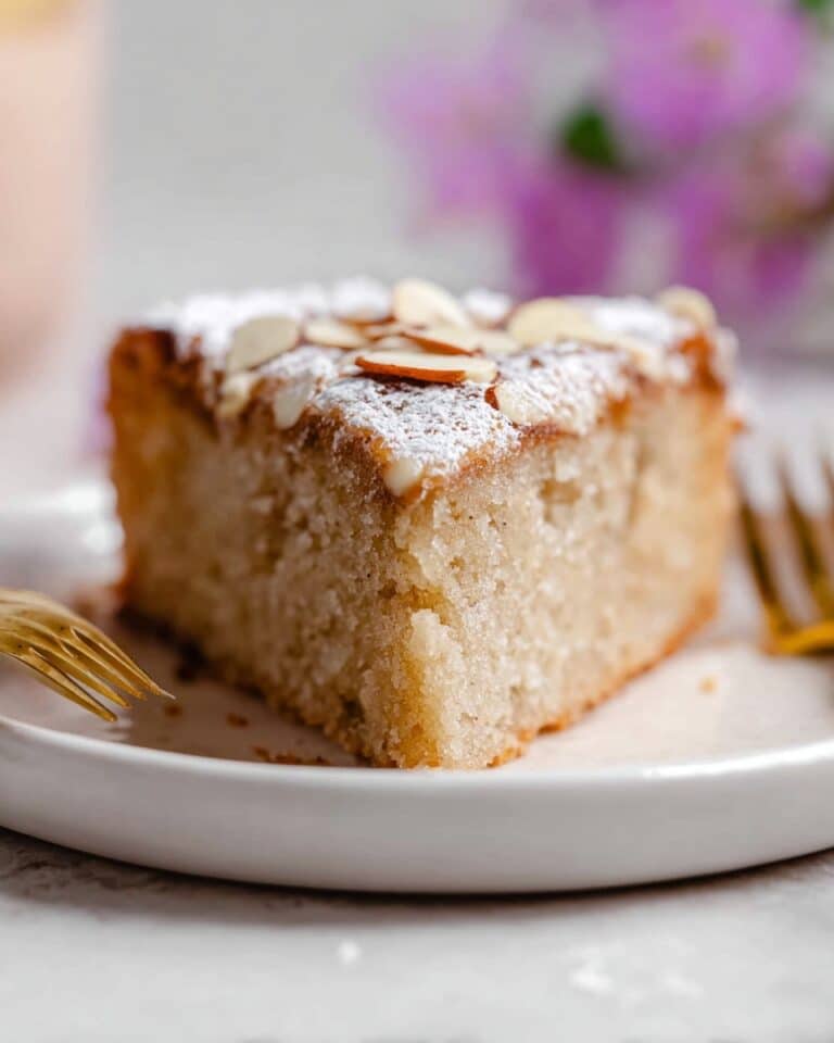 Eggless Banana Cake