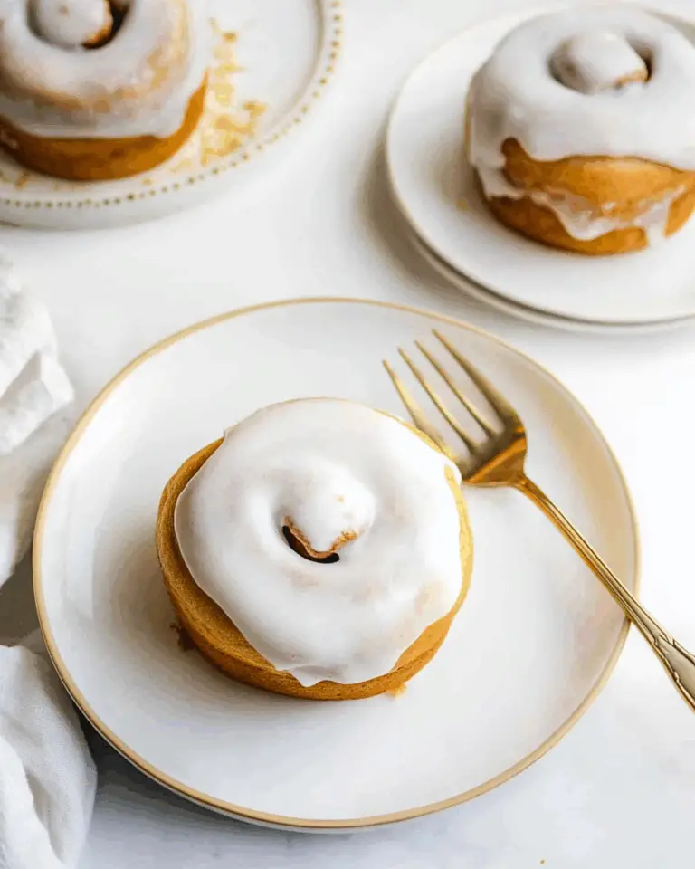 Gingerbread Cinnamon Rolls