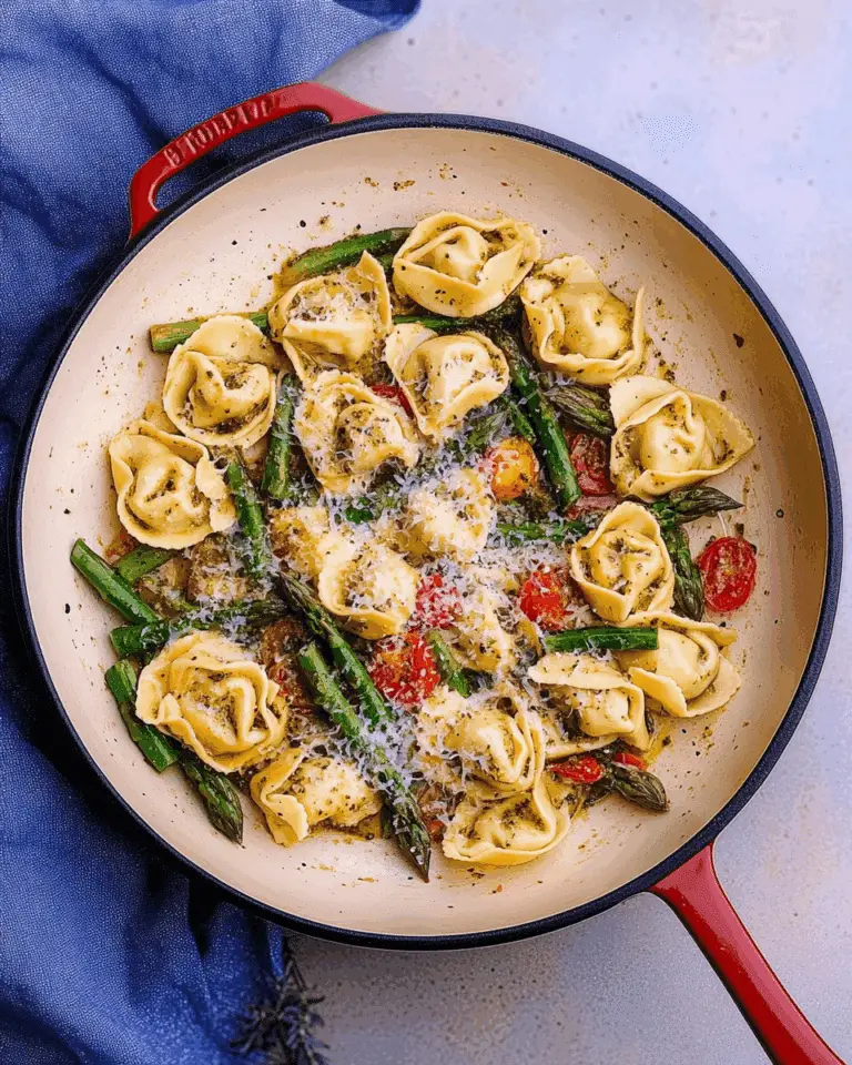 Pesto Tortellini and Asparagus Skillet