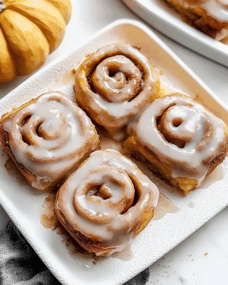 Vegan Pumpkin Cinnamon Rolls