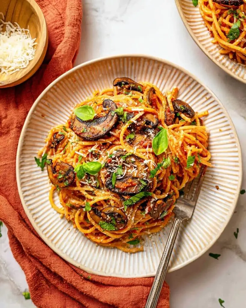 Garlic Mushroom Pasta Recipe