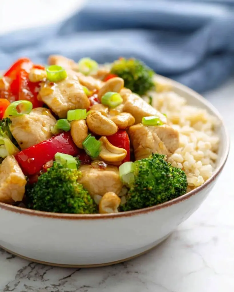 Spicy Chicken Stir Fry with Cashews and Vegetables Recipe