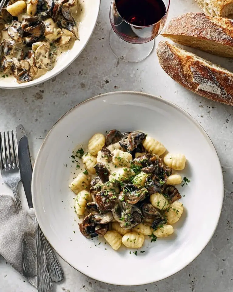 Gnocchi with Creamy Mushroom Sauce Recipe