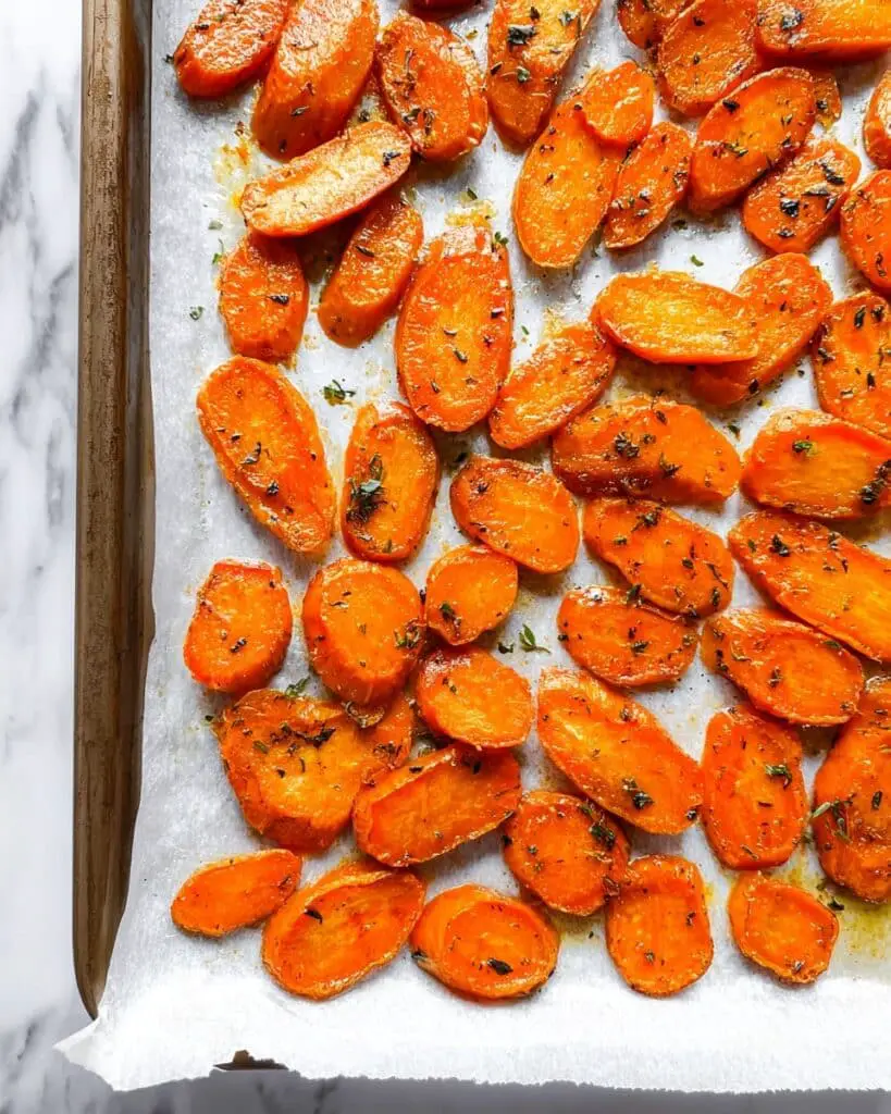 Easy Ranch Roasted Carrots Recipe
