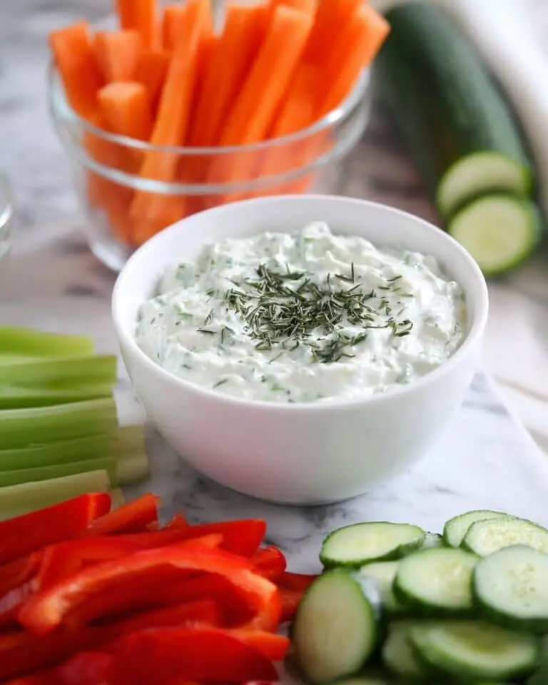 Creamy High-Protein Cottage Cheese Dip with Herbs Recipe
