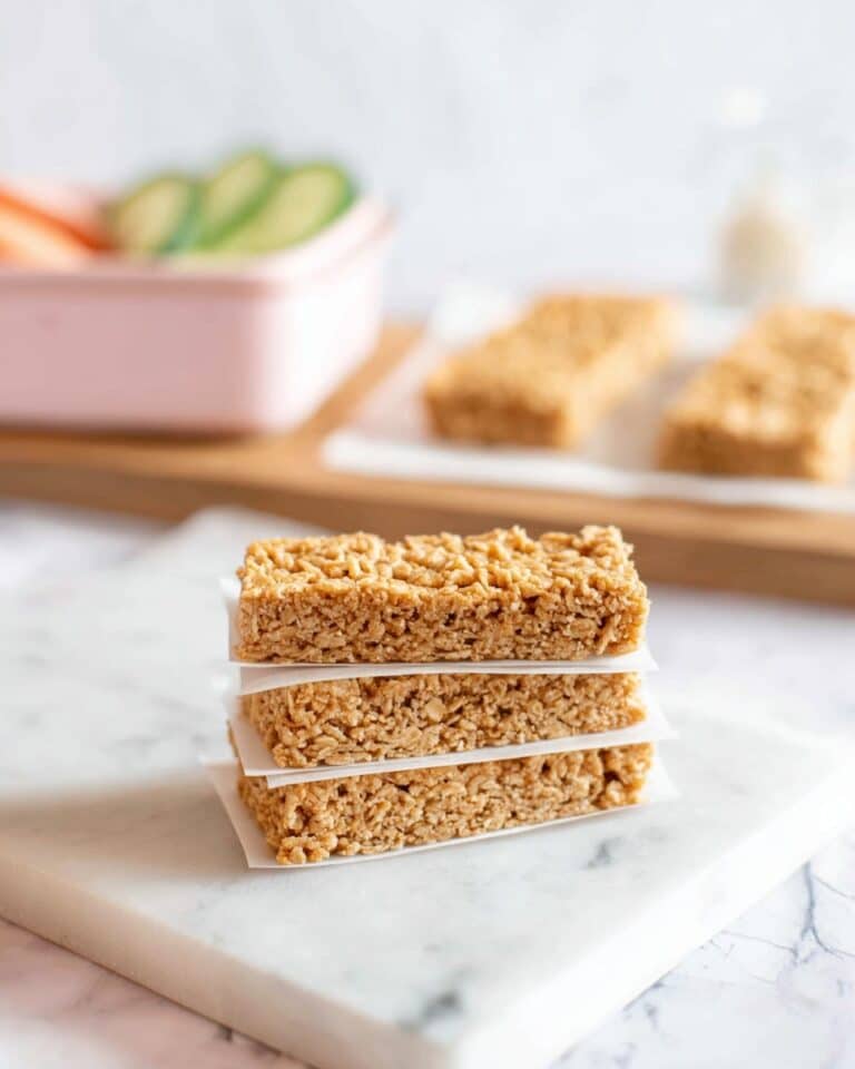 Healthy Apple Oat Bars Recipe
