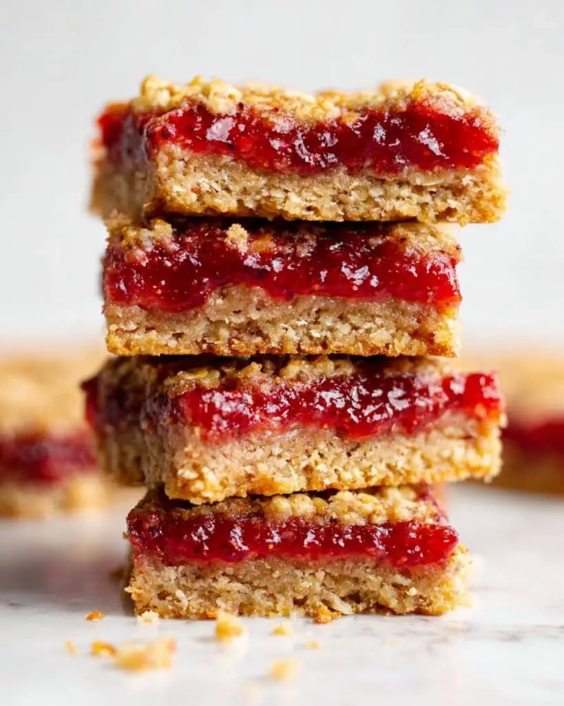 Strawberry Banana Oat Bars Recipe