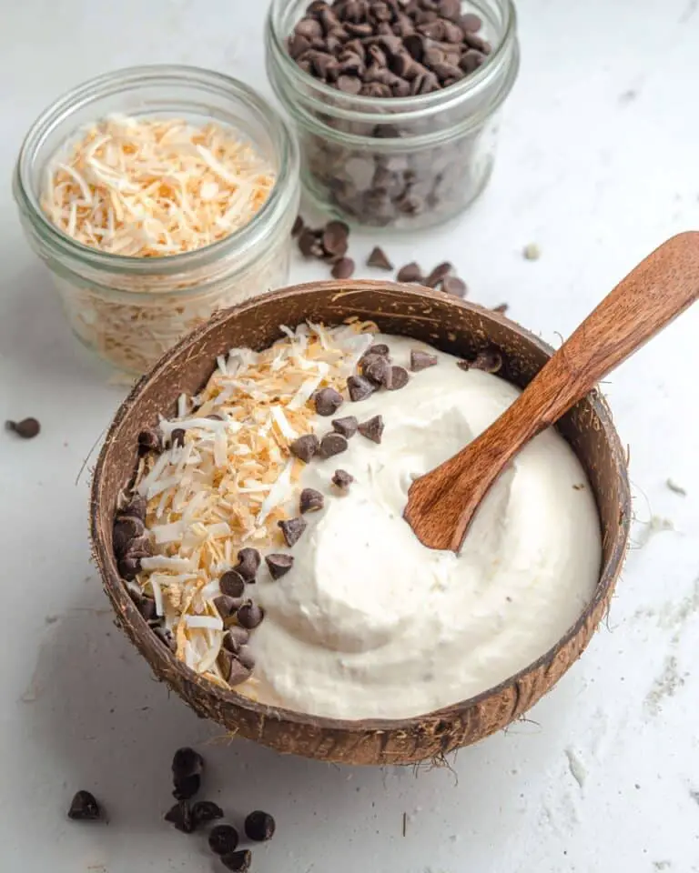 Vanilla Coconut Smoothie Bowl (Vegan and Gluten-Free) Recipe