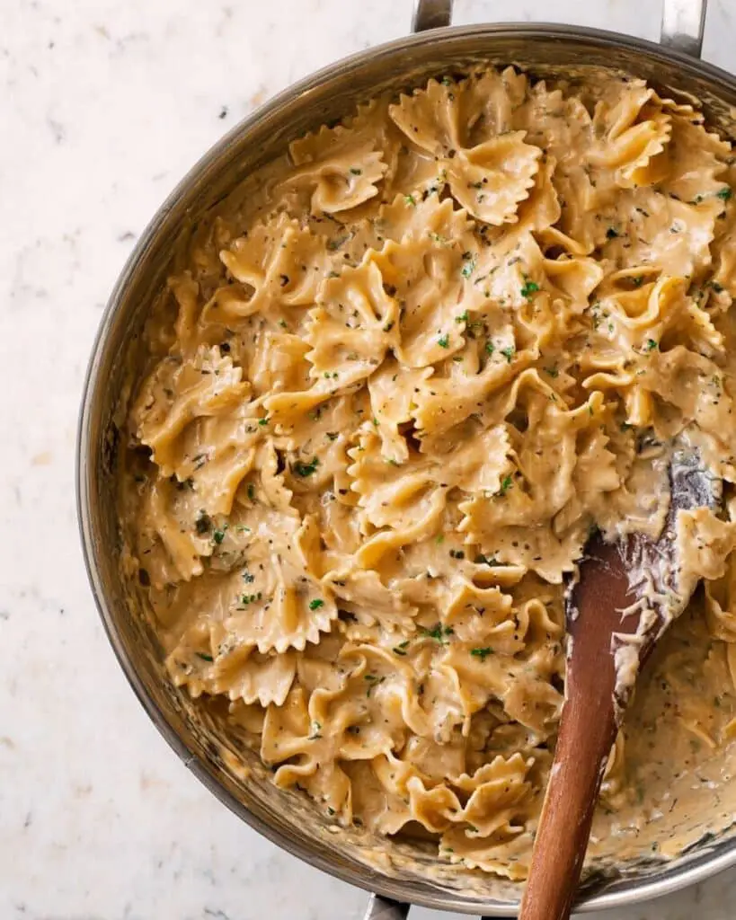 The BEST French Onion Pasta Recipe