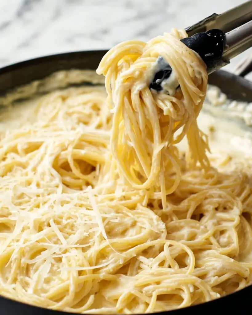 Creamy Garlic Pasta Recipe