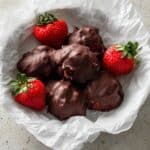 Chocolate Strawberry Yogurt Clusters Recipe