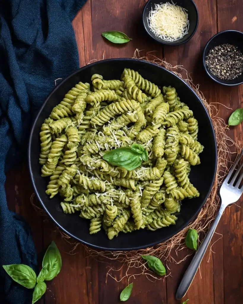 Creamy Spinach Tofu Pasta Recipe