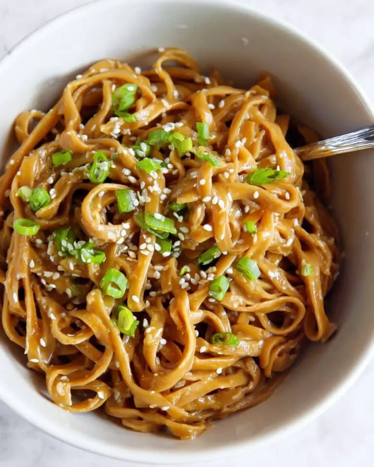 10 Minute Peanut Sauce Rice Noodles Recipe