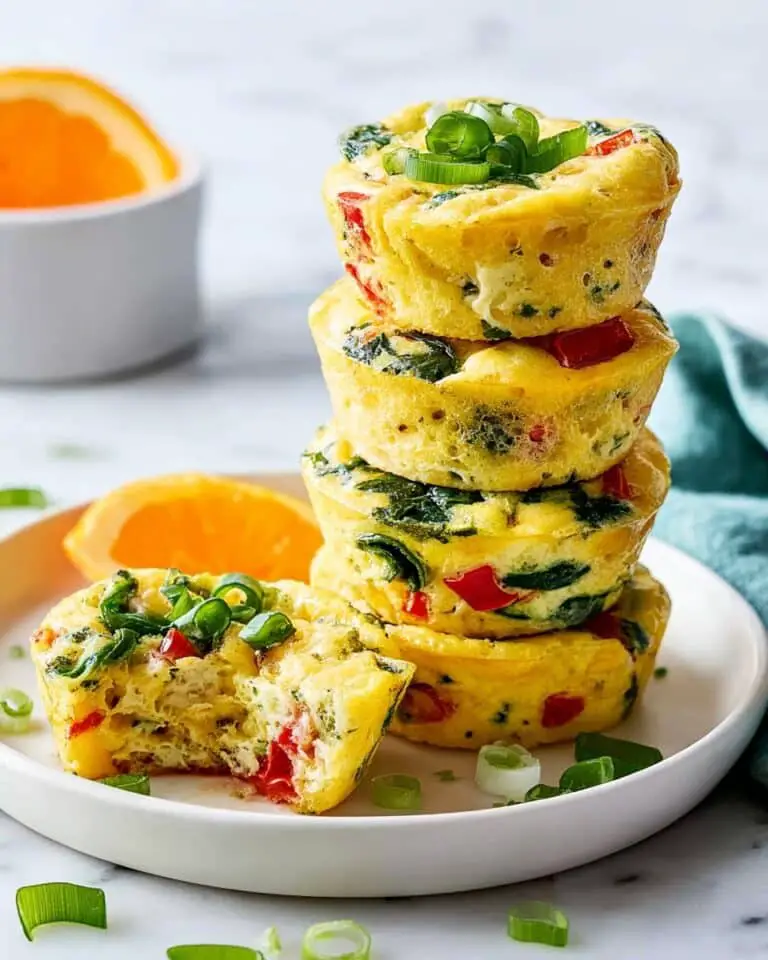 Spinach and Red Pepper Egg Bites Recipe