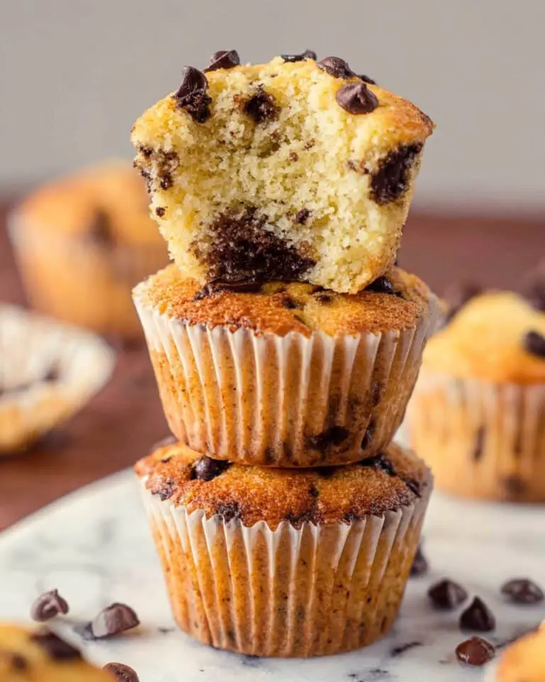 Almond Flour Chocolate Chip Muffins (Keto Friendly!) Recipe
